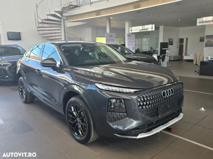 Audi Q3 F3 45 TFSI PHEV Advanced