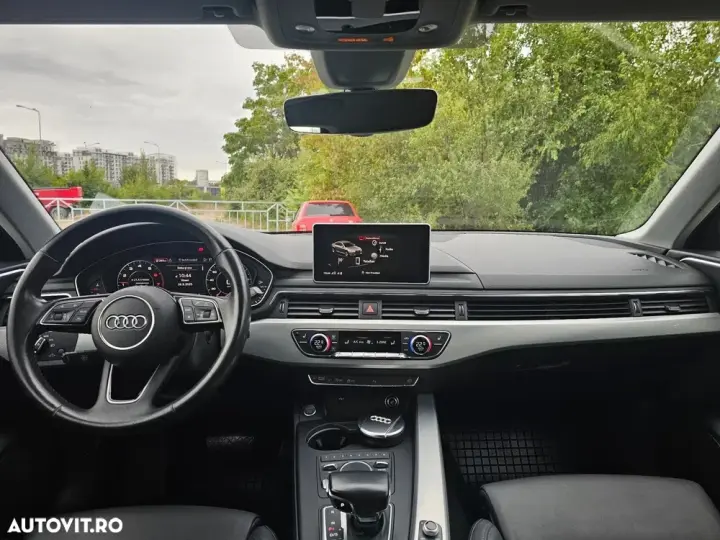 Audi A4 Limuzina
