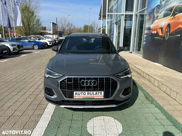 Audi Q3 F3 2.0 40 TFSI S tronic quattro S Line
