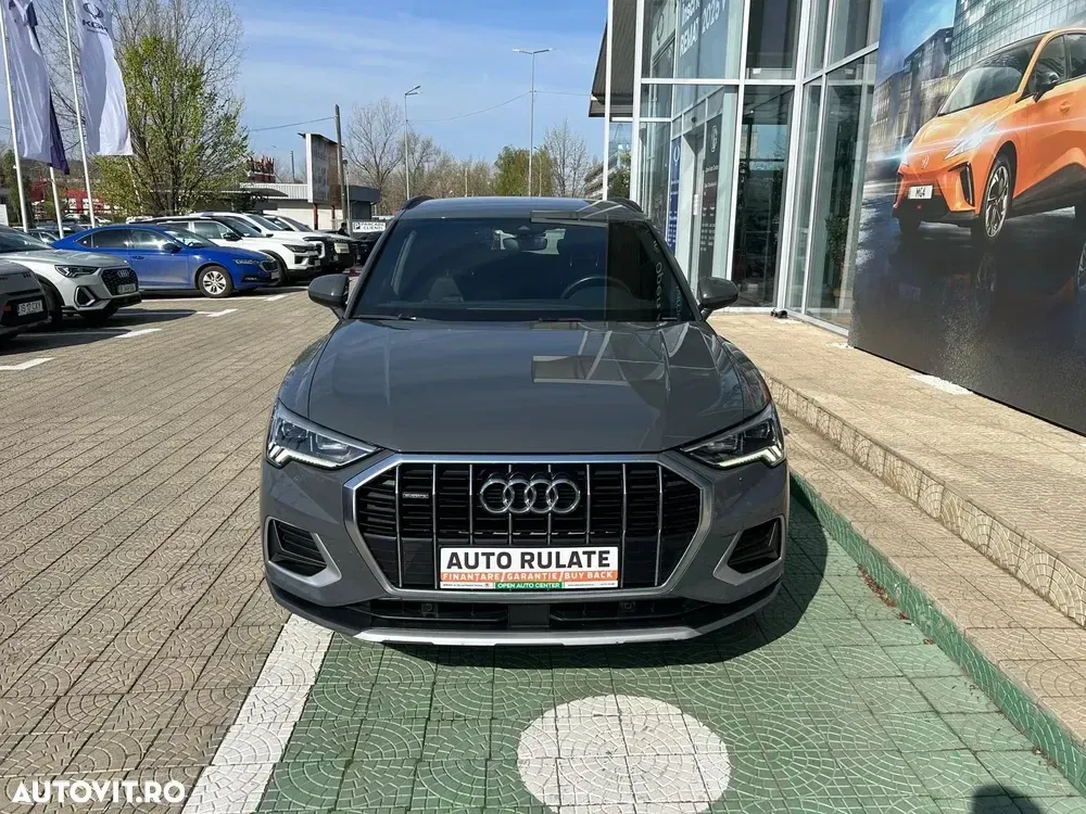 Audi Q3 F3 2.0 40 TFSI S tronic quattro S Line — imagine 2