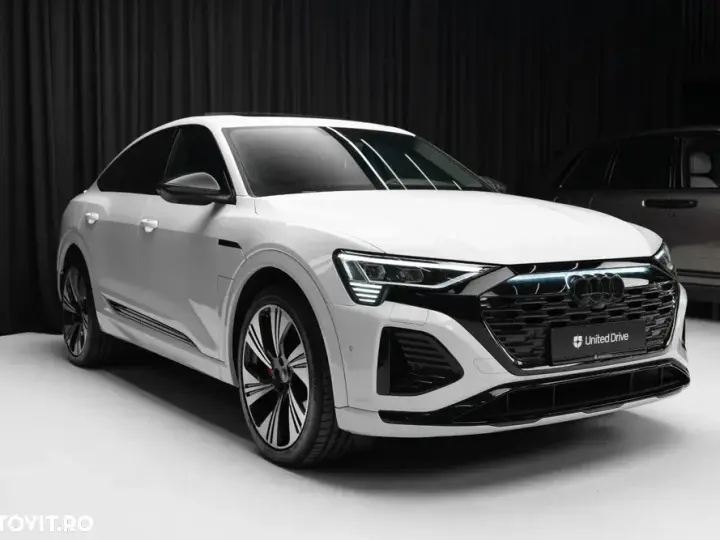 Audi Q8 Sportback e-tron 55 quattro S Line