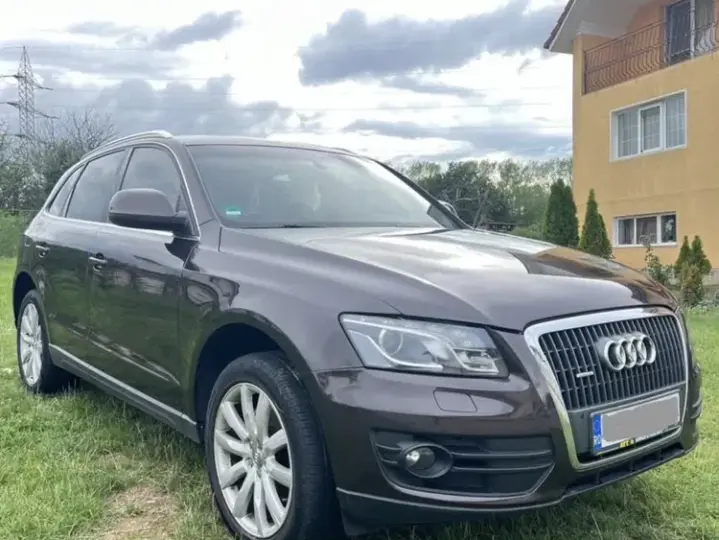 Audi Q5 8R 2.0 TDI Quattro Stronic