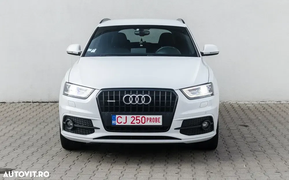 Audi Q3 2.0 TDI Quattro S tronic — imagine 4