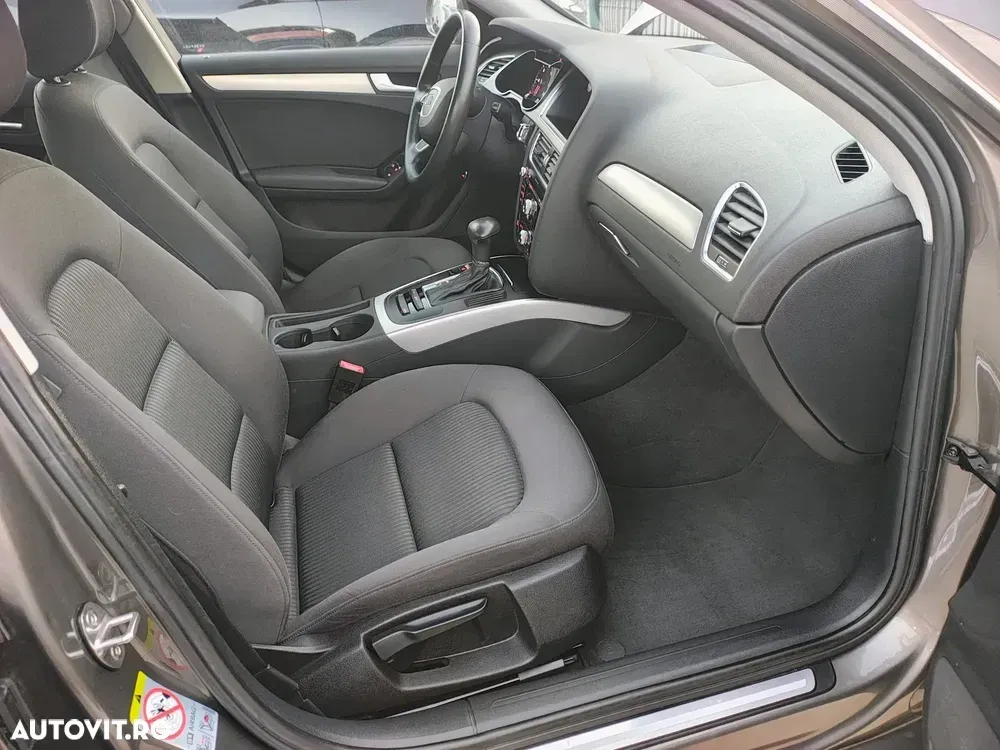 Audi A4 Limuzina B8 2.0 TDI DPF multitronic Ambiente — imagine 6