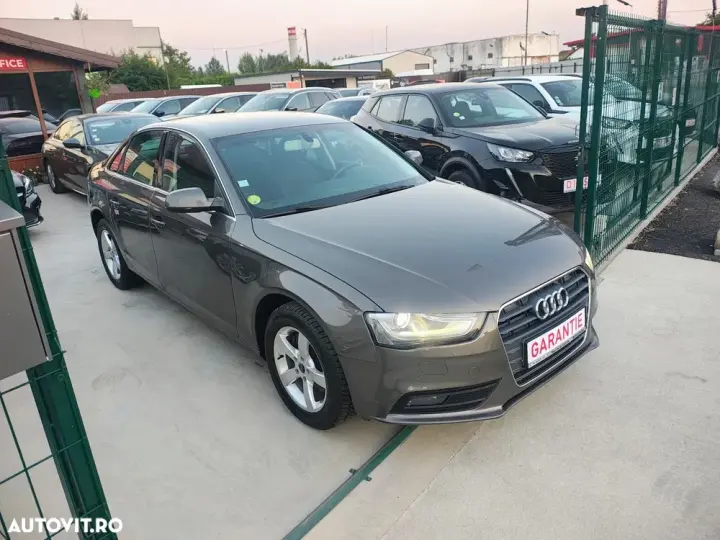 Audi A4 Limuzina B8 2.0 TDI DPF multitronic Ambiente