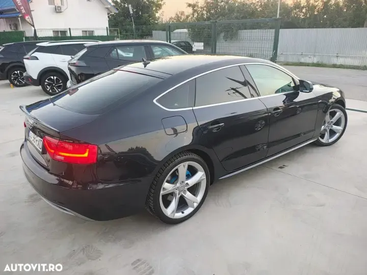 Audi A5 Sportback 8T 2.0 TDI quattro sport