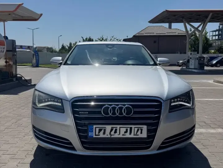 Audi A8 D4