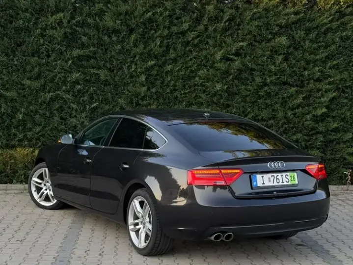 Audi A5 Limuzina