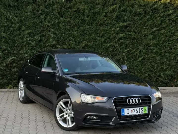 Audi A5 Limuzina
