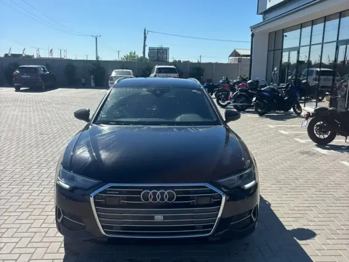 Audi A6 Avant C8 40 TDI quattro S tronic sport