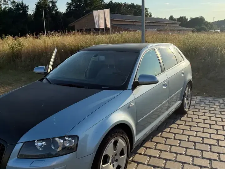 Audi A3 Sportback 8P 2.0 TFSI S tronic Ambition