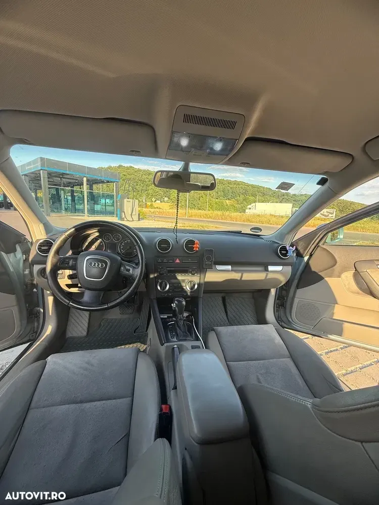 Audi A3 Sportback 8P 2.0 TFSI S tronic Ambition — imagine 6