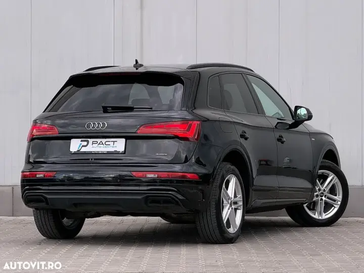 Audi Q5 FY 40 TDI quattro S tronic S line business