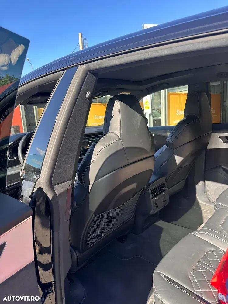 Audi Q8 3.0 55 TFSI quattro Tiptronic MHEV — imagine 4
