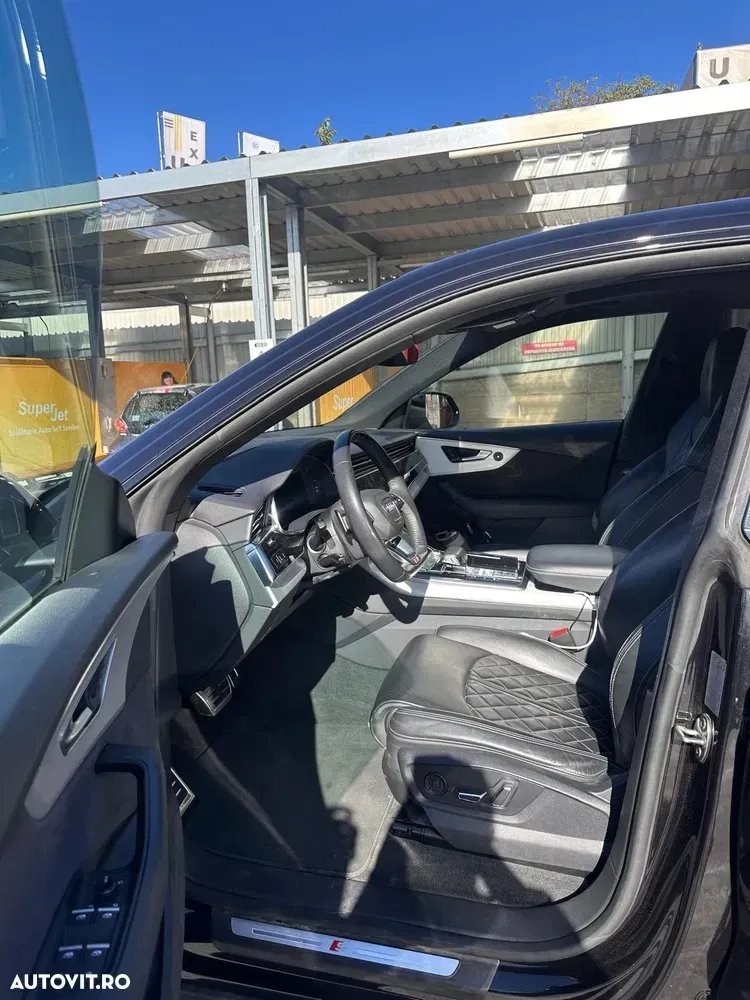 Audi Q8 3.0 55 TFSI quattro Tiptronic MHEV — imagine 5