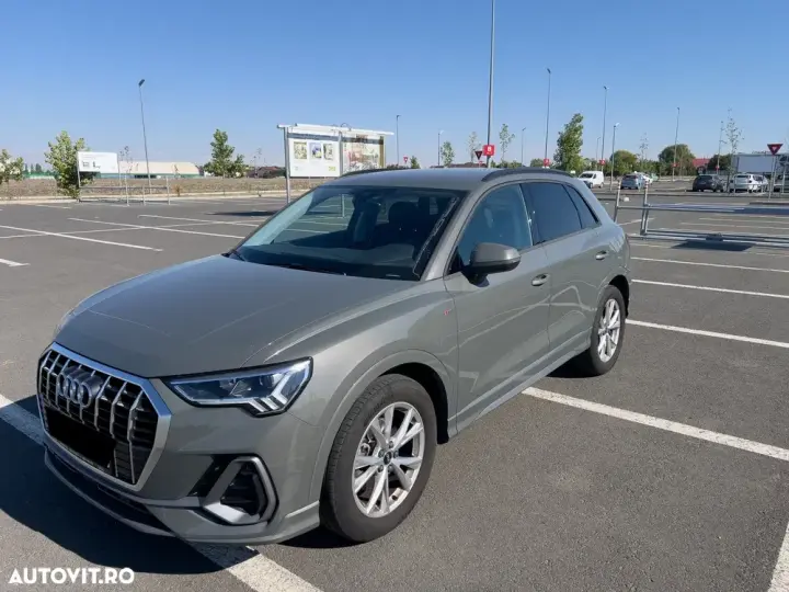 Audi Q3 F3 2.0 35 TDI S tronic S Line