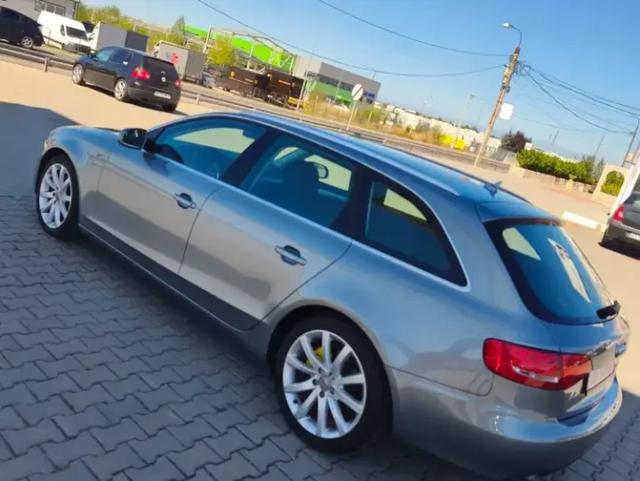 Audi A4 Avant B8