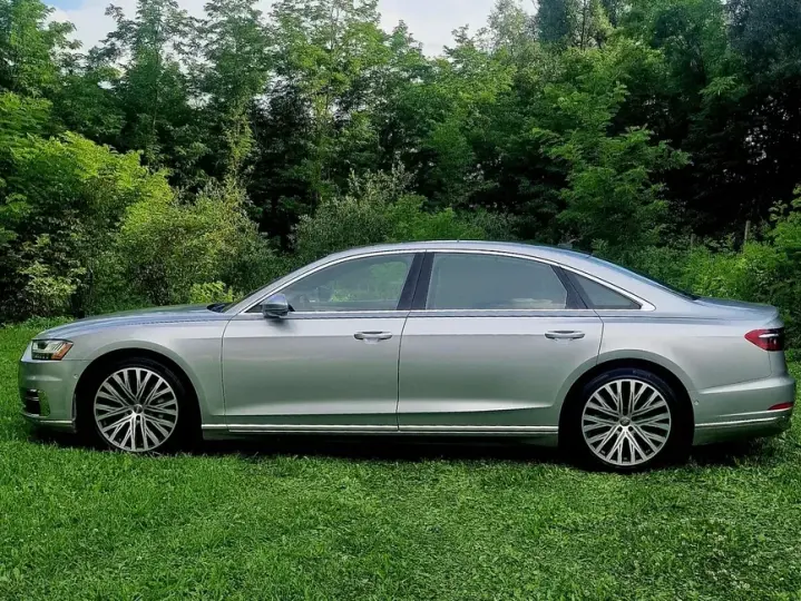 Audi A8 D5 A8L 3.0 55 TFSI quattro Tiptronic