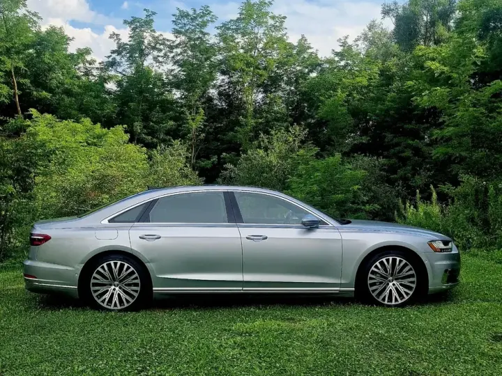 Audi A8 D5 A8L 3.0 55 TFSI quattro Tiptronic