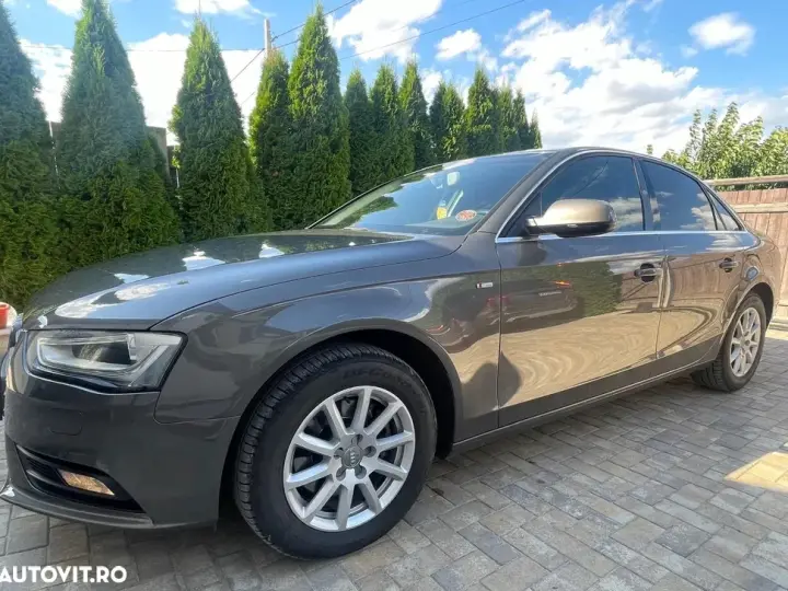 Audi A4 Limuzina B8 2.0 TDI