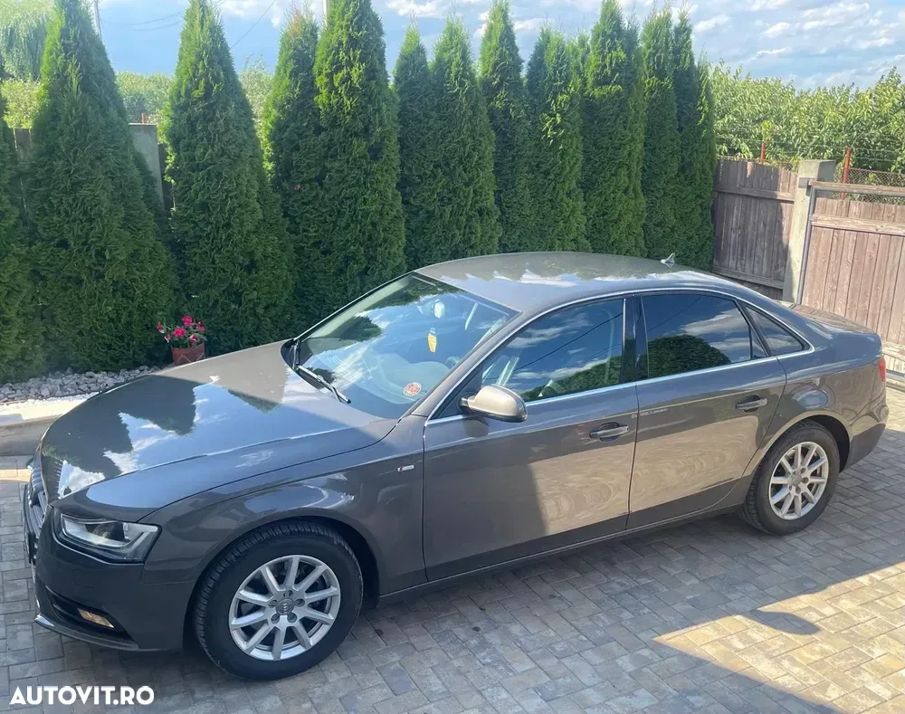 Audi A4 Limuzina B8 2.0 TDI — imagine 2