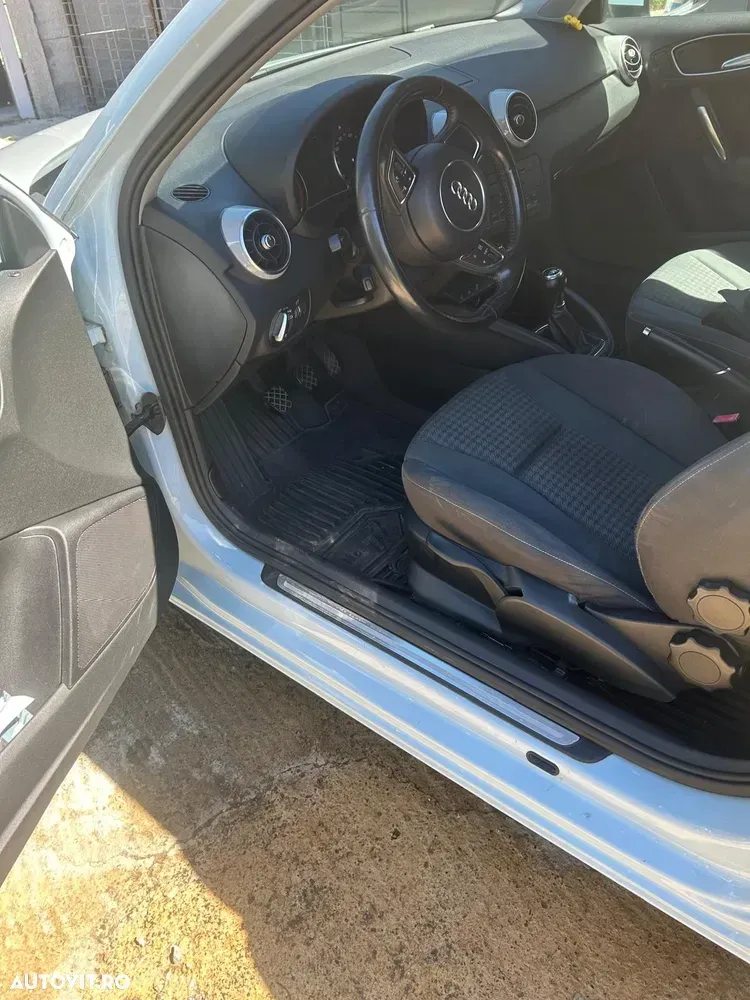Audi A1 3-portiere 8X — imagine 5