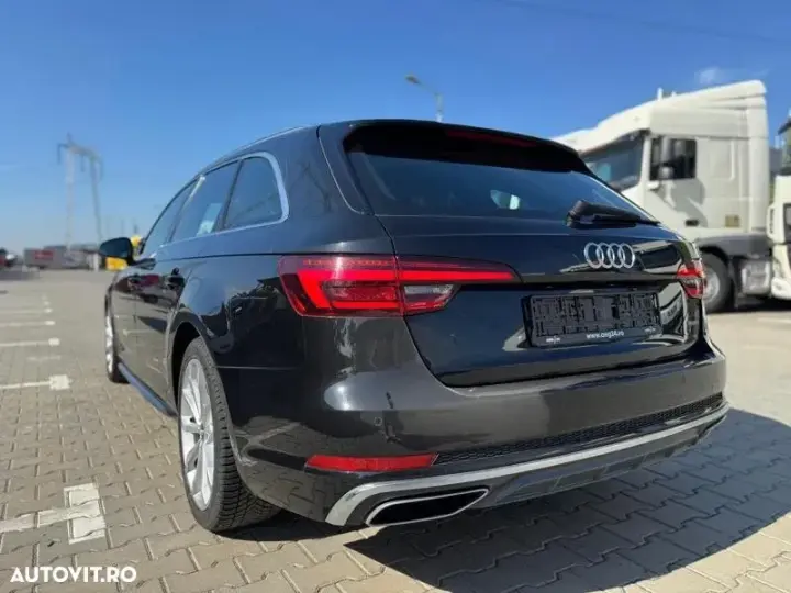Audi A4 Avant B9 45 TDI quattro tiptronic sport