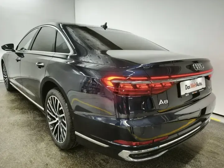 Audi A8 50 TDI quattro Tiptronic MHEV