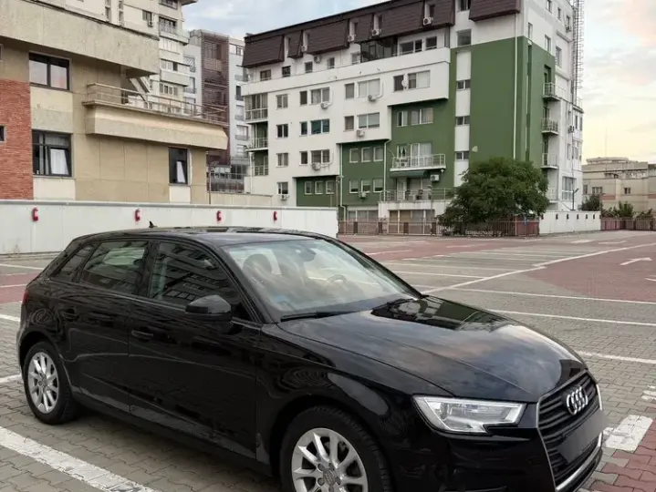 Audi A3 Sportback 1.6 TDI S tronic sport