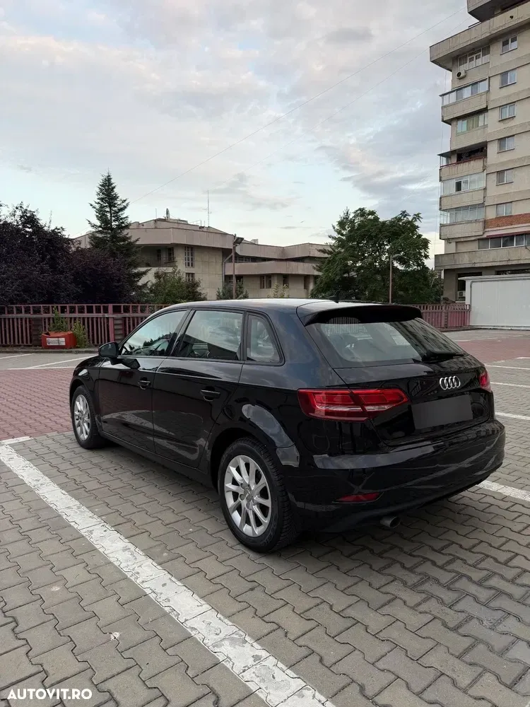 Audi A3 Sportback 1.6 TDI S tronic sport — imagine 4