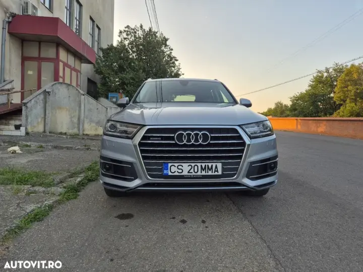 Audi Q7 4M