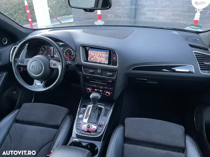 Audi Q5 8R 2.0 TDI Quattro S tronic