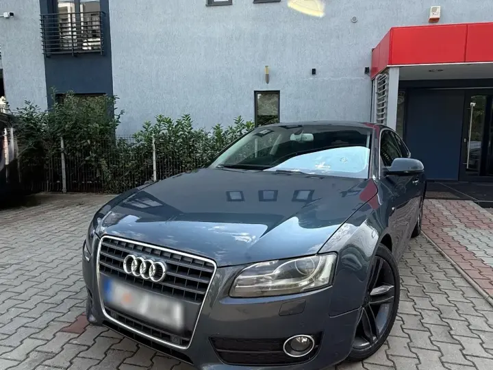 Audi A5 Coupé 8T 2.0 TDI