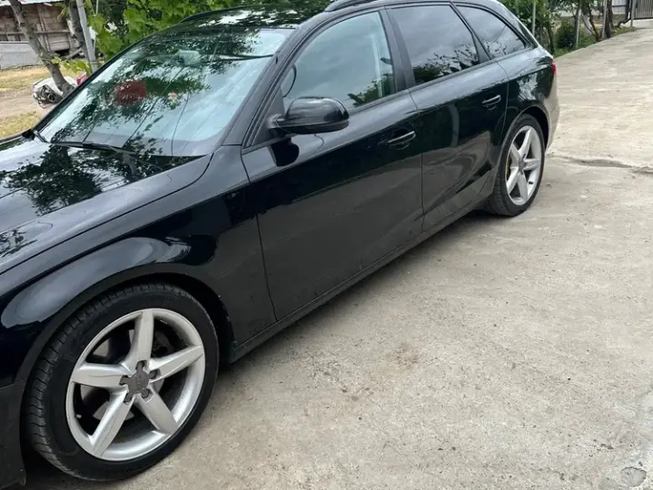 Audi A4 Limuzina B8