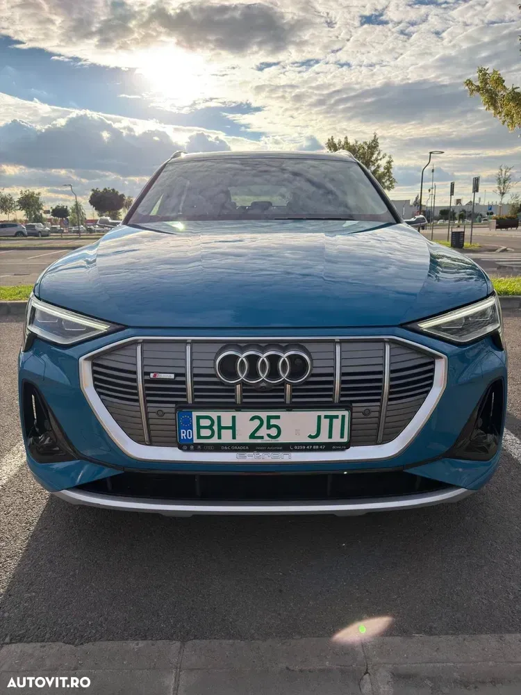 Audi e-tron Sportback 55 quattro S line — imagine 4
