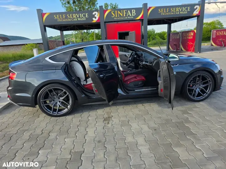 Audi S5 Sportback F5