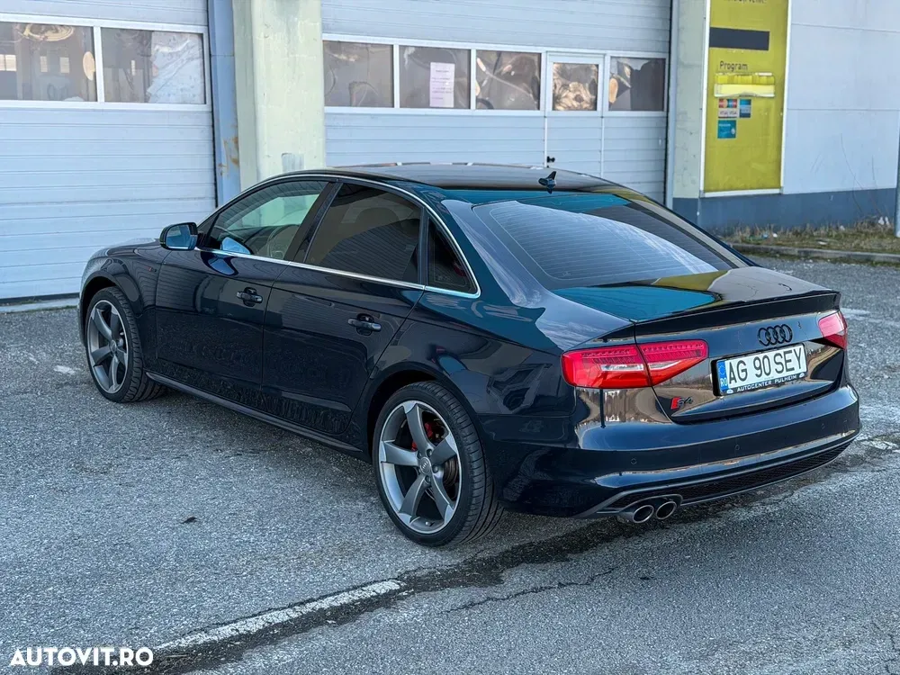 Audi A4 Limuzina B8 2.0 TDI DPF clean quattro S tronic S line Sportpaket — imagine 4