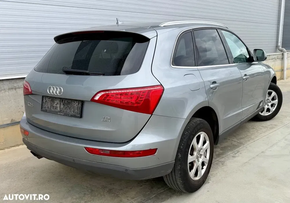 Audi Q5 8R 2.0 TDI Quattro Stronic — imagine 5