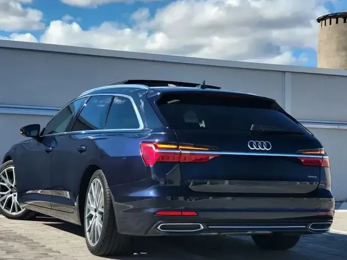 Audi A6 Avant C8
