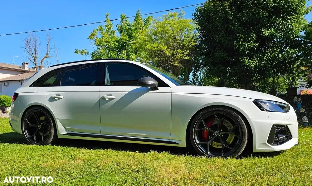 Audi RS4 Avant B9 — imagine 2