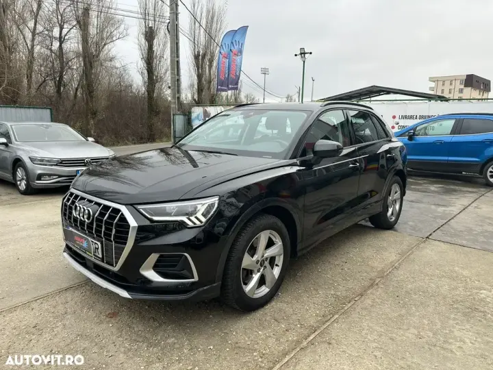 Audi Q3 2.0 40 TFSI S tronic quattro