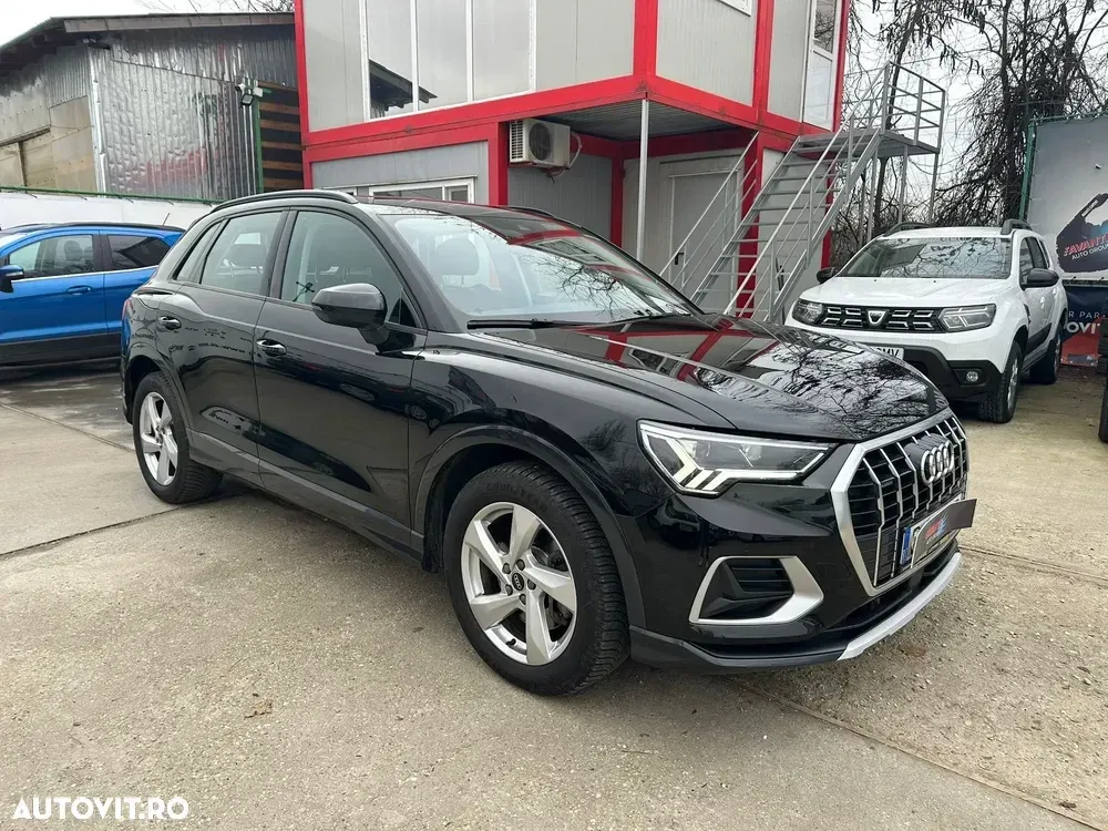 Audi Q3 2.0 40 TFSI S tronic quattro — imagine 3