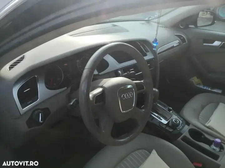 Audi A4 Avant B8 3.0 TDI quattro Tiptronic