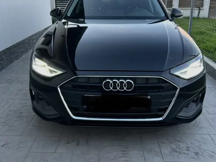 Audi A4 Limuzina B9 40 TFSI S tronic MHEV Advance