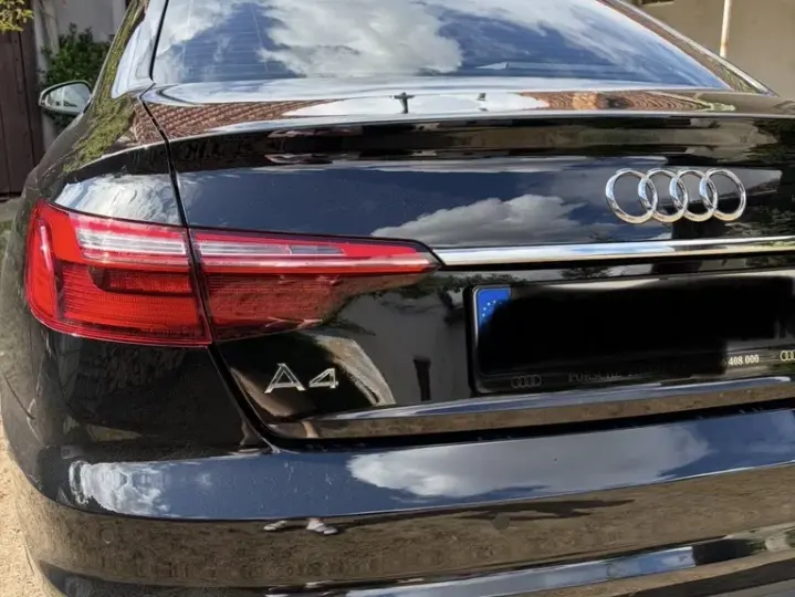 Audi A4 Limuzina B9 40 TFSI S tronic MHEV Advance