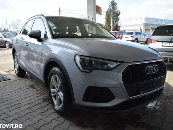 Audi Q3 F3 35 TFSI S tronic