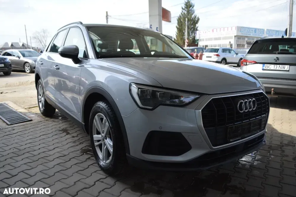 Audi Q3 F3 35 TFSI S tronic — imagine 3