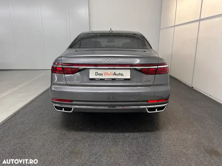 Audi A8 D5 55 TFSI quattro Tiptronic