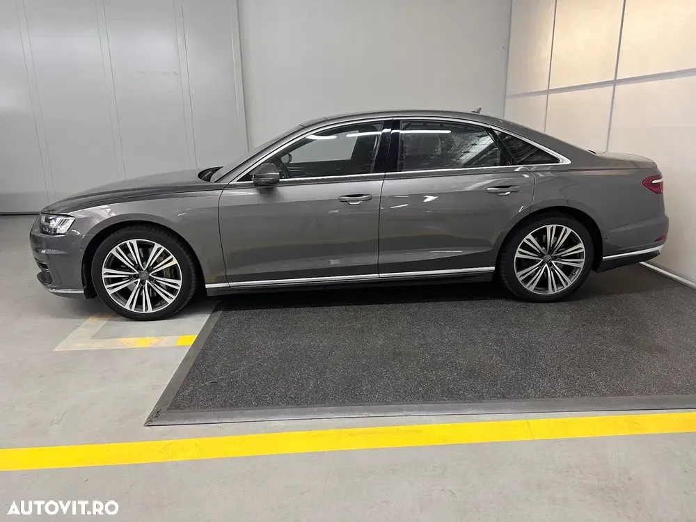 Audi A8 D5 55 TFSI quattro Tiptronic — imagine 2