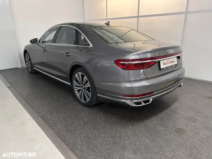 Audi A8 D5 55 TFSI quattro Tiptronic